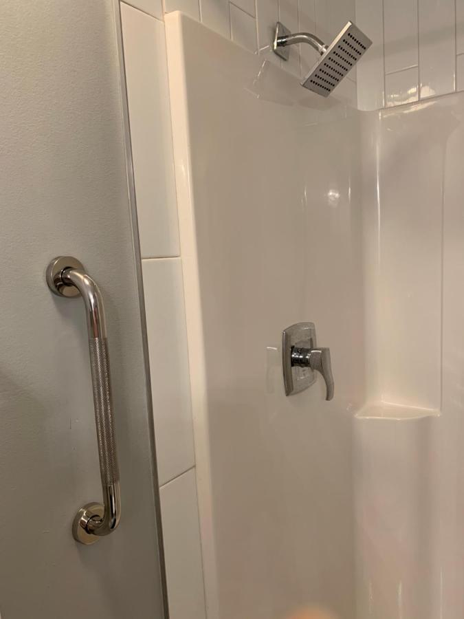 Lighthouse Kitchen Suites Near Auburn Waterloo I-69 Exit 334 외부 사진